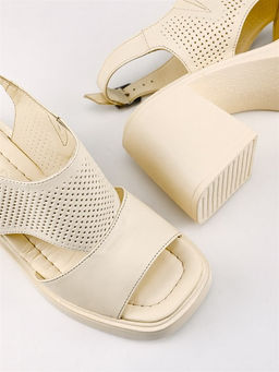 Босоножки 500-03