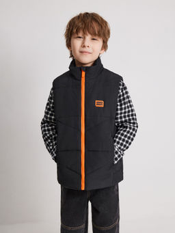ACOOLA / Жилет (утепленный) детский для мальчиков Macer черный