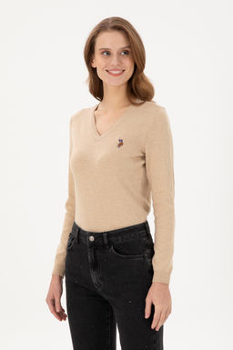 Женский базовый свитер песочного меланжа