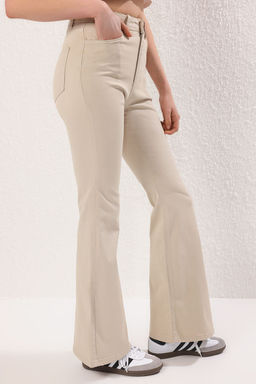 Bej Yuksek Bel Flare Jeans TWOSS25JE00281 - Trendyolmilla фото 3