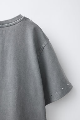 CAMISETA FLECOS Y TACHAS / Gris antracita