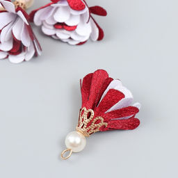 Декор текстиль Цветок 2 с жемчужиной. Бордовый и белый, набор 6 шт., 3 см