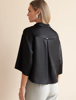 Блузка с короткими рукавами из плотного струящегося сатина - Vilatte фото 3