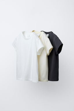 PACK TRES CAMISETAS LISAS / Varios - Zara фото 3