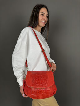 Сумка женская из телячьей кожи