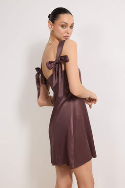 Kahverengi Saten Duz Ayarlanabilir Ask?l? Mini Elbise TPRSS26EL00003 - Trendyolmilla фото 5