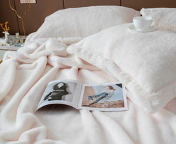 Покрывало декоративное Rabbit (молоко) 220х240