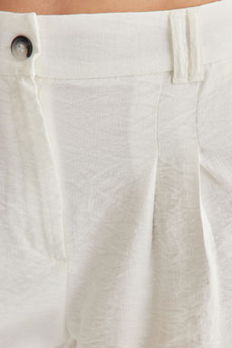 TRENDYOLMILLA Beyaz Pacas? K?v?rmal? Dokuma Sort TWOSS21SR0146  фото 4