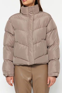 TRENDYOLMILLA Siyah Regular Su Itici Sisme Mont TWOAW24MO00048  фото 10