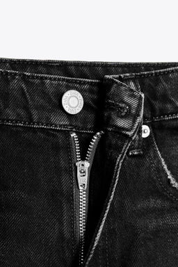 HIGH-WAIST CURVED DENIM SHORTS - Zara фото 9