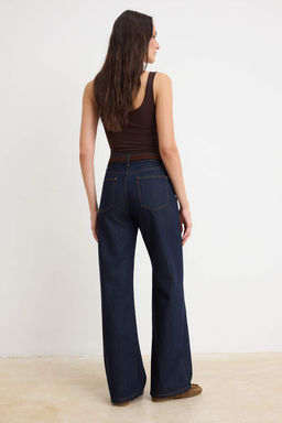 Koyu Mavi Kemerli Yuksek Bel Wide Leg Genis Paca %100 Pamuk Non-Stretch Jeans TWOSS26JE00326 - Trendyolmilla фото 4