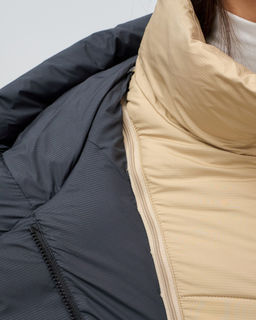 Куртка двубортная женская зимняя с капюшоном черного цвета 7736Ch Бренд: Visdeer  фото 9