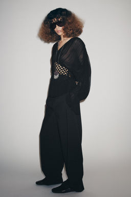 V-NECK MACRAM_ BLOUSE ZW COLLECTION - Zara фото 8