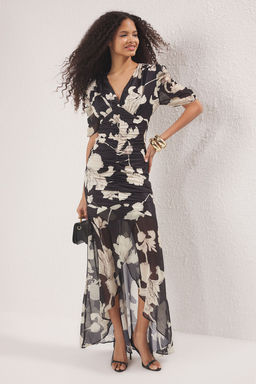 Siyah Cicekli Buzgu Detayl? Maxi Orme S?k Elbise TPRSS25EL00296