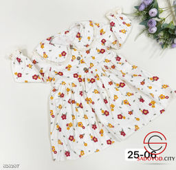 Платья из вельвета с принтом