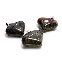 Подвеска Сердечко объемное из камня Яшма оберег для привлечения изобилия