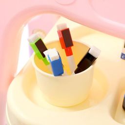 Игровой набор «Доска для рисования», с маркерами, мелками, магнитами, губкой, цвет розовый