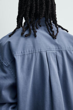 CAMISA LAVADA RELAXED FIT / Azul vigor? - Zara фото 6