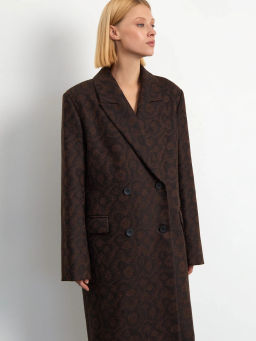 EMKA / Пальто с узором выполнено из сухой шерсти  фото 5