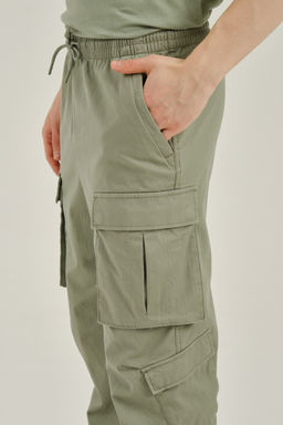 Брюки карго Зеленый