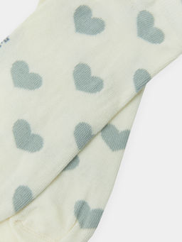 Цена за 5 пар! Носки женские молочно-белые с рисунком в виде крупных сердец молочный 306K-2310