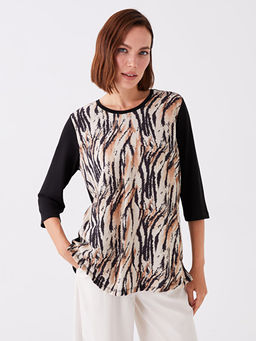 Bisiklet Yaka Desenli Kad?n Ti??rt