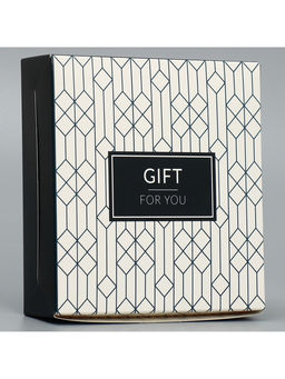 Цена за 5 шт. Кондитерская упаковка, коробка «For you», 14×14×3.5 см