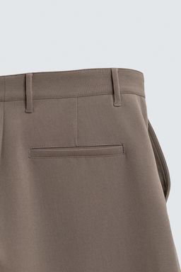 PANTAL?N RELAXED FIT PLIEGUES / Negro - Zara фото 10