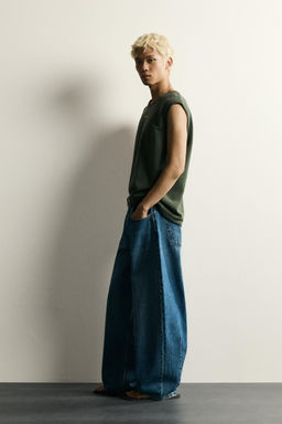 SUDADERA TANK RELAXED FIT TEXTO BORDADO / Verde oscuro - Zara фото 4