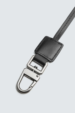 LEATHER PENDANT KEYRING - Zara фото 3