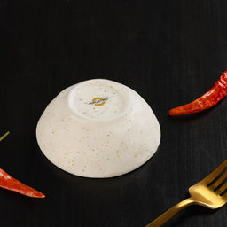 Соусник фарфоровый Magistro Poursephona, 90 мл, d=9,2 см, цвет бежевый  фото 4