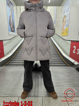 Куртка зимняя с капюшоном
