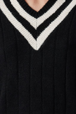 Tas Yumusak Dokulu V Yaka Renk BlokluTriko Kazak TWOAW25KZ00206 - Trendyolmilla фото 10