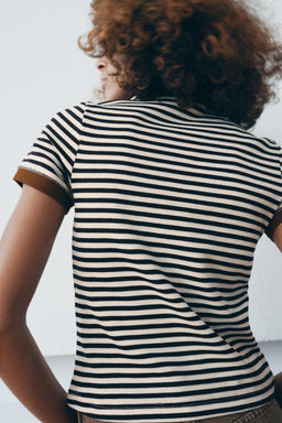 STRIPED SHORT SLEEVE T-SHIRT - Zara фото 9