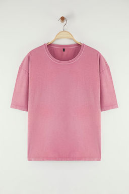 TRENDYOL MAN Gul Kurusu Oversize Kare Kesim Dusuk Omuz %100 Pamuk Basic T-Shirt TMNAW25TS00008