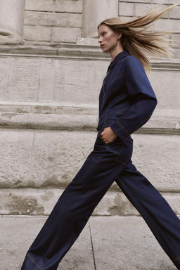 BOOTCUT TROUSERS WITH CONTRAST TOPSTITCHING - Zara фото 3