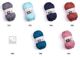 Цена за 4 мотков пряжи CORD YARN