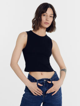 Топ в рубчик с фигурным подрезом черного цвета черный 112751