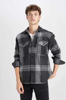 Мужская черная фланелевая рубашка с длинным рукавом стандартного кроя с воротником-поло в клетку и классическим кроем - Defacto фото 3