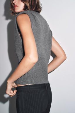WOOL BLEND KNIT SHOULDER PLEAT TANK TOP - Zara фото 3