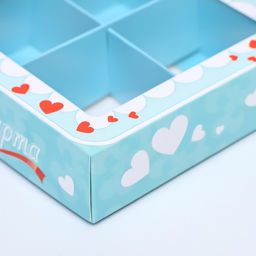 Цена за 2 шт. Коробка для 4 конфеты 8 марта 12.6?12.6?3.5 см