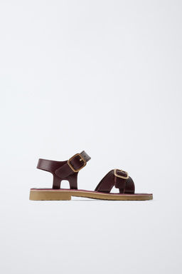 BUCKLED LEATHER SANDALS