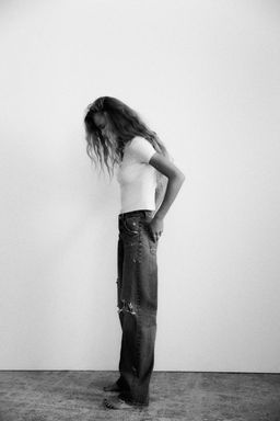 TRF CURVED HIGH-WAIST JEANS - Zara фото 10