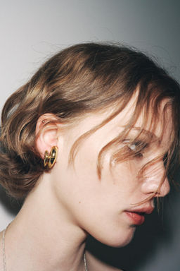 HOOP EAR CUFF EARRINGS - Zara фото 3