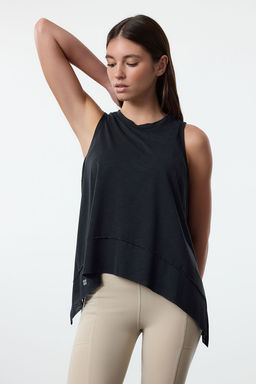 Trendyolmilla Siyah Micro Kumas Reflektor Bask?l? Yoga Orme Spor Ust/Bluz THMAW25BZ00006
