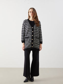 V Yaka Desenli Kad?n Triko H?rka