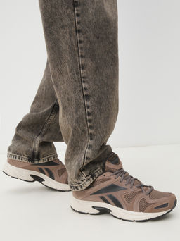Мужские кроссовки REEBOK RBK PREMIER ROAD PLUS VI Артикул 4271750, пыльно-коричневый