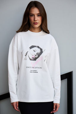 Лонгслив оверсайз с принтом