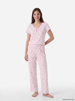 V Yaka ?i?ekli Kad?n Pijama Tak?m