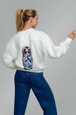 Арт. 15124 Свитшот женский Матрешка оверсайз 44-50 (4 шт) Цвет:молочный